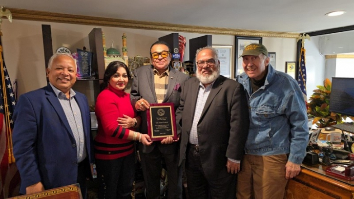 এশিয়ান হেরিটেজ বিজসেন  লিডার এওয়ার্ড পেলেন  শাহ নেওয়াজ