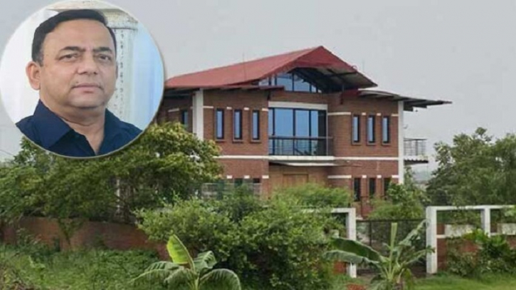 বেনজীরের বাংলোতে তল্লাশি শেষে যা জানালেন কর্মকর্তারা বেনজীরের বাংলোতে তল্লাশি শেষে যা জানালেন কর্মকর্তারা