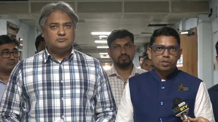 দেশি-বিদেশি টিভি চ্যানেলের অবৈধ সম্প্রচারে আইনগত ব্যবস্থা দেশি-বিদেশি টিভি চ্যানেলের অবৈধ সম্প্রচারে আইনগত ব্যবস্থা