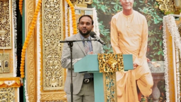 টর্চ-বিয়ারার অ্যাওয়ার্ড পেলেন  ফখরুল ইসলাম দেলোয়ার