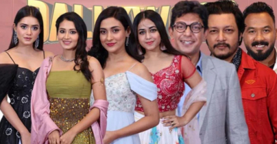 এক ঝাঁক শিল্পী এখন আমেরকিায়