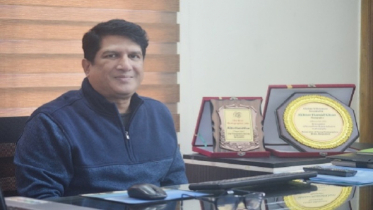 একটি ফটোগ্রাফিক ইনস্টিটিউট করার স্বপ্ন আক্তার হামিদ খানের