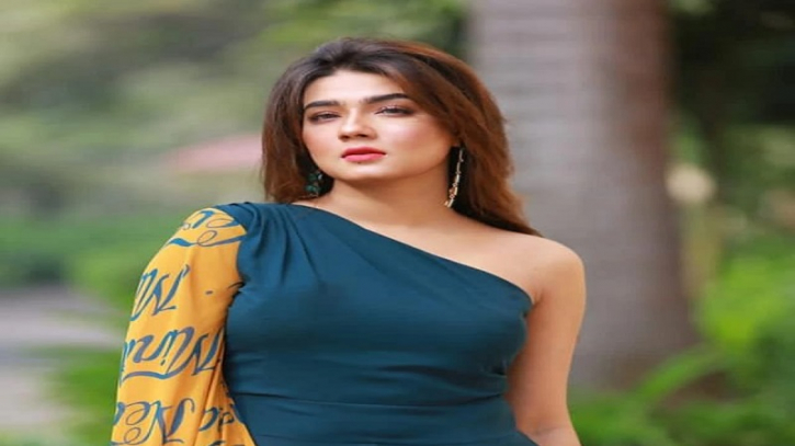 ‘ভাবমুর্তি ক্ষুন্নের মামলায়’ নায়িকা মাহিয়া মাহি গ্রেপ্তার ‘ভাবমুর্তি ক্ষুন্নের মামলায়’ নায়িকা মাহিয়া মাহি গ্রেপ্তার