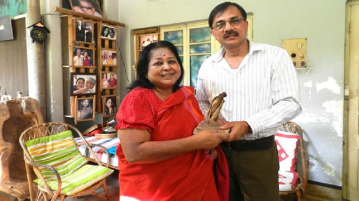 নিউইয়র্কের ভাস্কর রাশার বিরুদ্ধে গুরুতর অভিযোগ প্রিয়নন্দিনীর নিউইয়র্কের ভাস্কর রাশার বিরুদ্ধে গুরুতর অভিযোগ প্রিয়নন্দিনীর