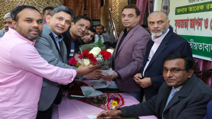 বিএনপির কেন্দ্রীয় নেতা জিল্লুর রহমান জিল্লুকে সংবর্ধনা বিএনপির কেন্দ্রীয় নেতা জিল্লুর রহমান জিল্লুকে সংবর্ধনা
